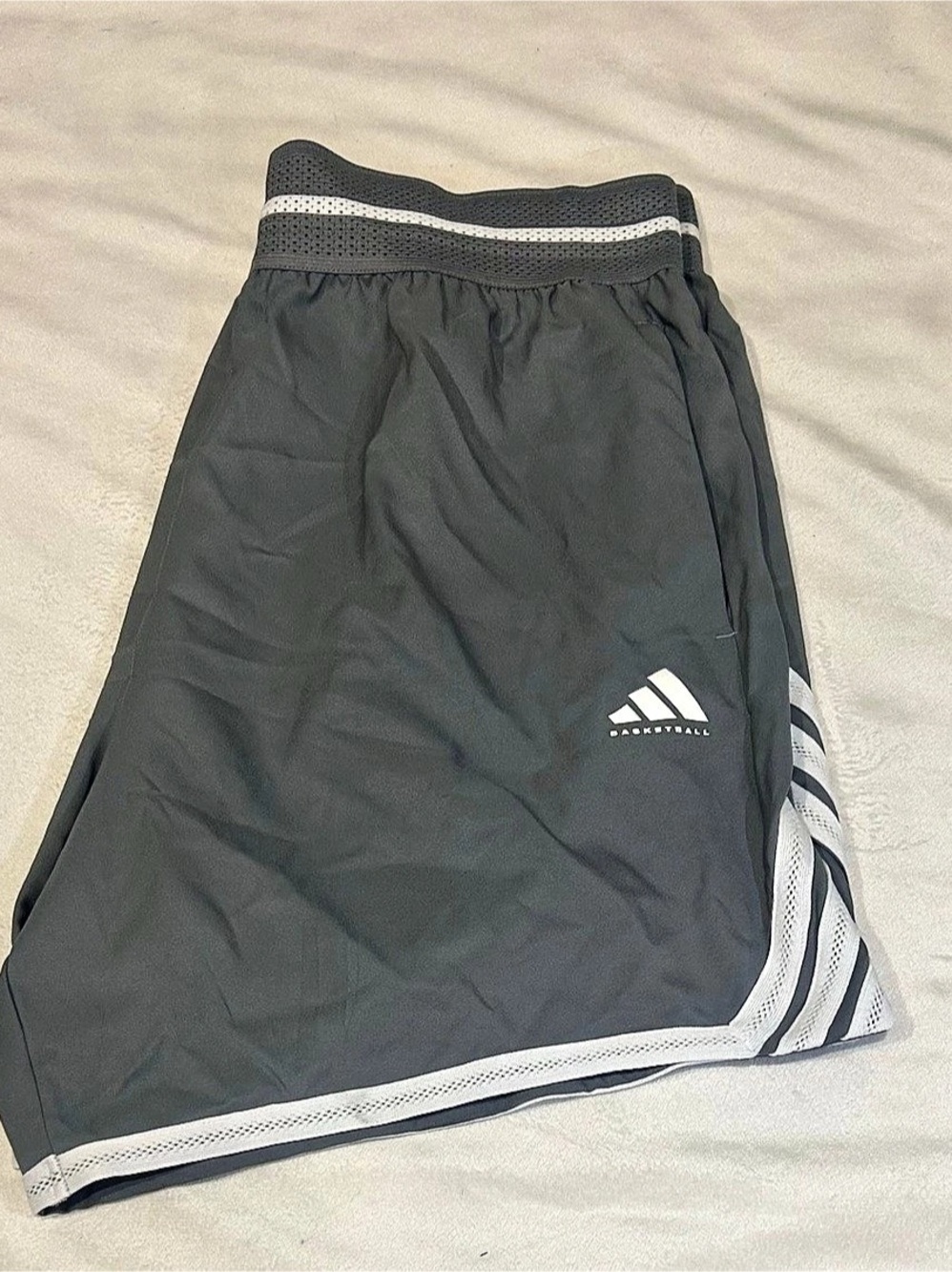 Adidas Basketball athletic Shorts XL